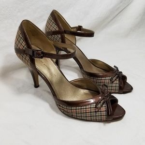 Anne Klein Matowhelti Peep Toe Heels